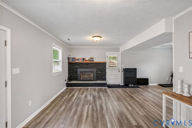 4221 Whitebirch Dr, Chester, VA 23831