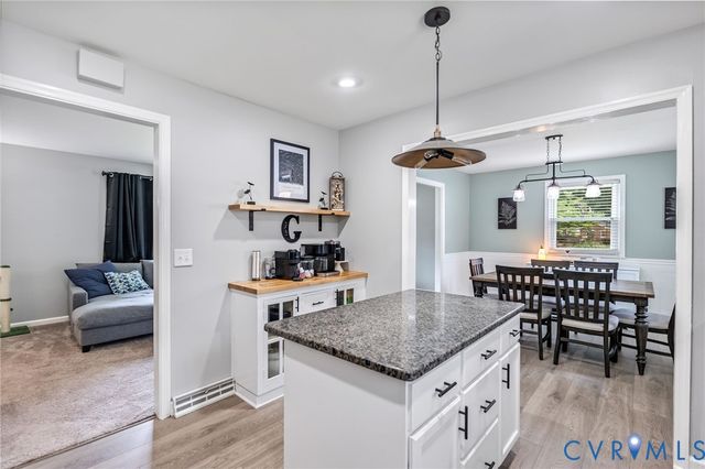 4221 Whitebirch Dr, Chester, VA 23831