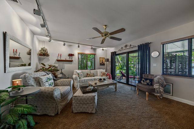 2130 NE 9th Avenue, Wilton Manors, FL 33305