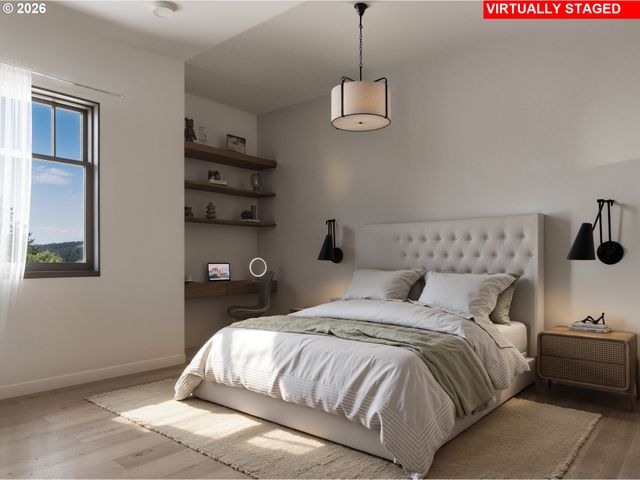 530 4th St 10, Lake Oswego, OR 97034