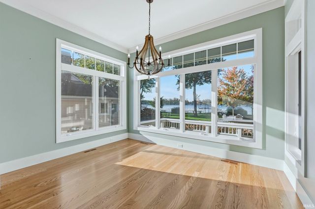 6521 N Kalorama Road, Leesburg, IN 46538