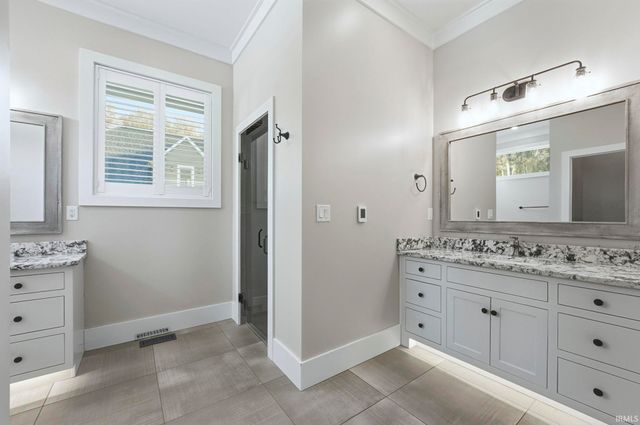 6521 N Kalorama Road, Leesburg, IN 46538