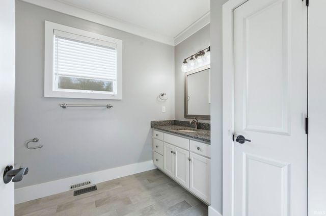 6521 N Kalorama Road, Leesburg, IN 46538