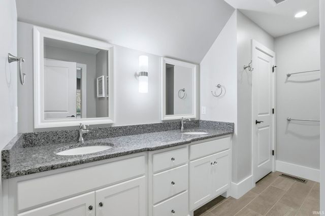 6521 N Kalorama Road, Leesburg, IN 46538