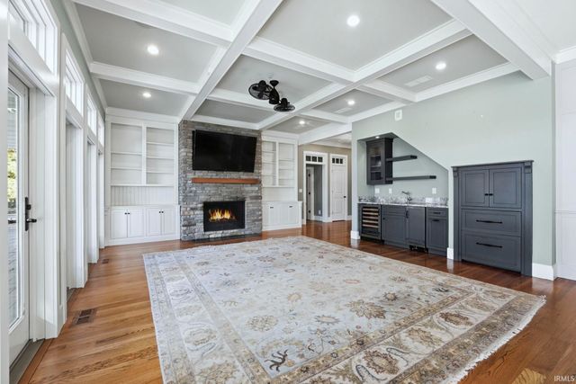 6521 N Kalorama Road, Leesburg, IN 46538