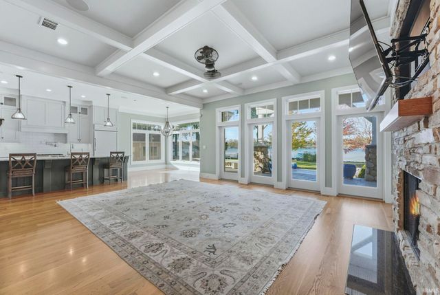 6521 N Kalorama Road, Leesburg, IN 46538