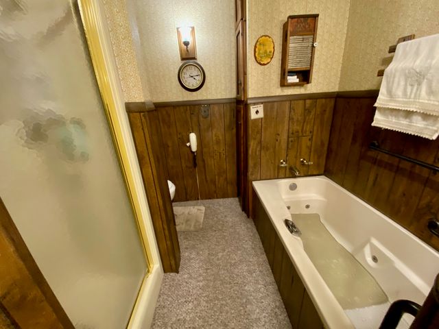 10032 St Hwy 149, West Frankfort, IL 62896