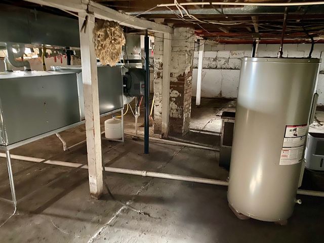 10032 St Hwy 149, West Frankfort, IL 62896