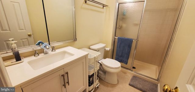 665-B ROSE HOLLOW DR, Yardley, PA 19067