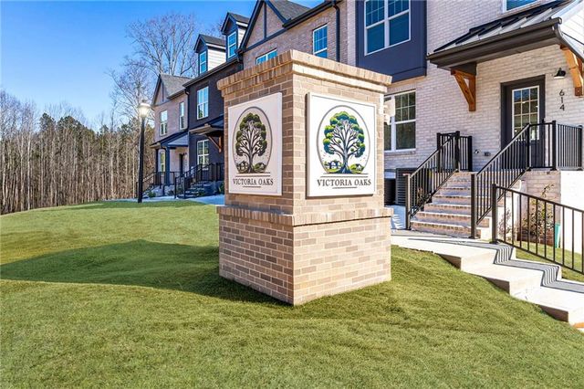 644 Oakleaf Grove Lane, Sugar Hill, GA 30518