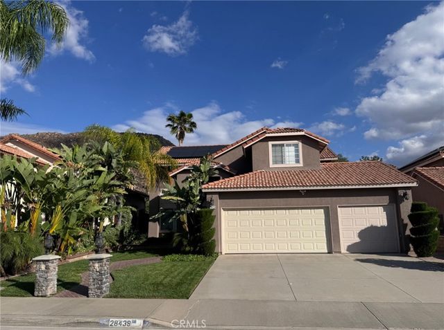 28439 Forest Oaks Way, Moreno Valley, CA 92555