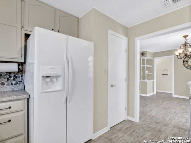 246 Lemur, San Antonio, TX 78213