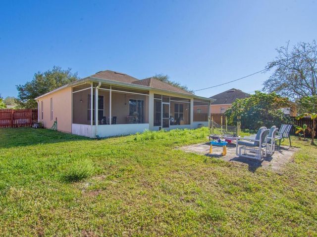 8365 104th Court, Vero Beach, FL 32967