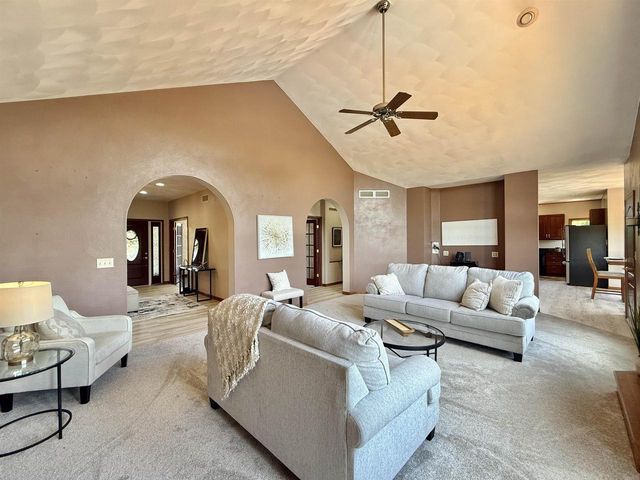 11129 N Charley Bluff Road, Milton, WI 53563