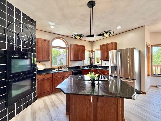 11129 N Charley Bluff Road, Milton, WI 53563