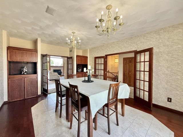 11129 N Charley Bluff Road, Milton, WI 53563
