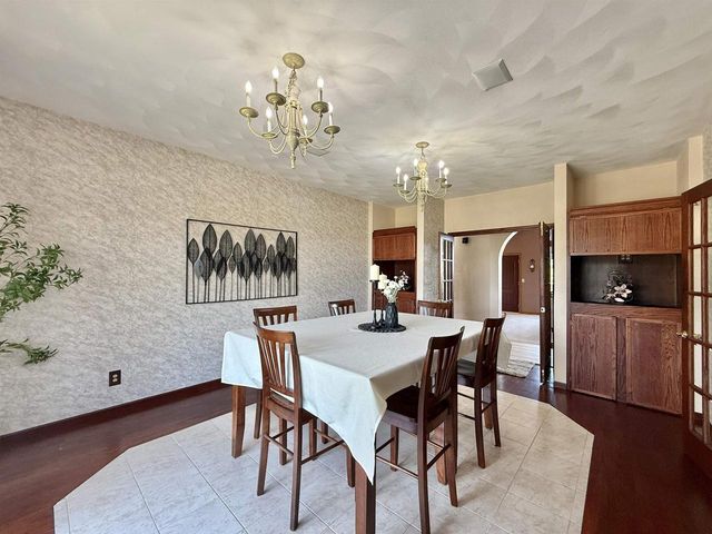11129 N Charley Bluff Road, Milton, WI 53563