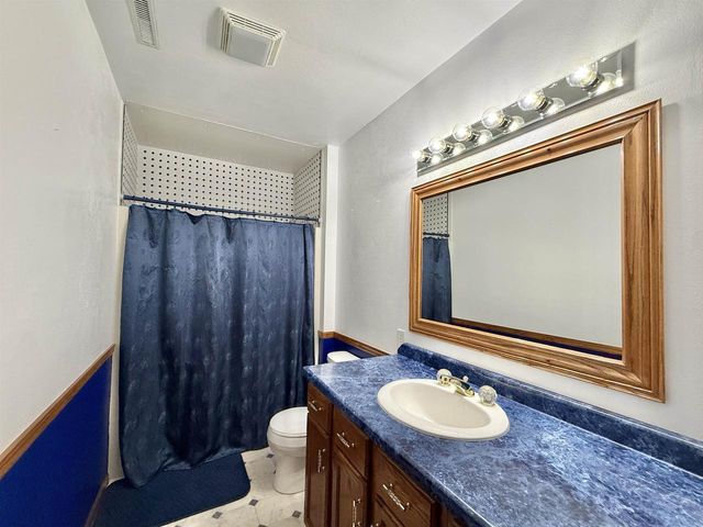 11129 N Charley Bluff Road, Milton, WI 53563