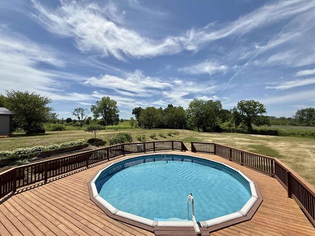 11129 N Charley Bluff Road, Milton, WI 53563