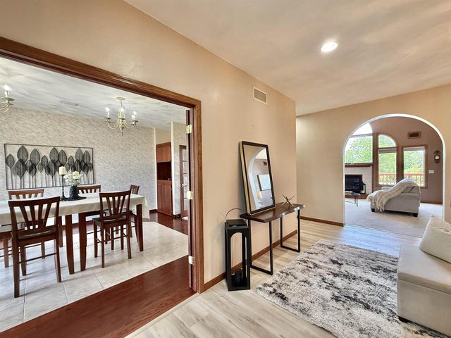 11129 N Charley Bluff Road, Milton, WI 53563