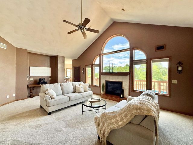 11129 N Charley Bluff Road, Milton, WI 53563