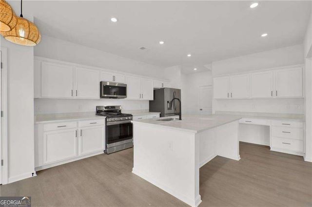 111 Weston Way NW, Cartersville, GA 30121