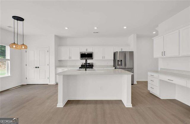 111 Weston Way NW, Cartersville, GA 30121