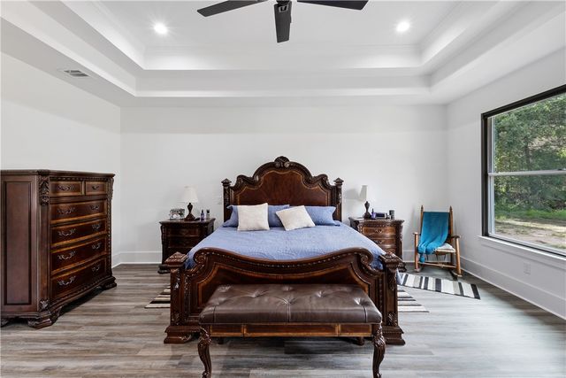 17401 Highway 21 W, North Zulch, TX 77872