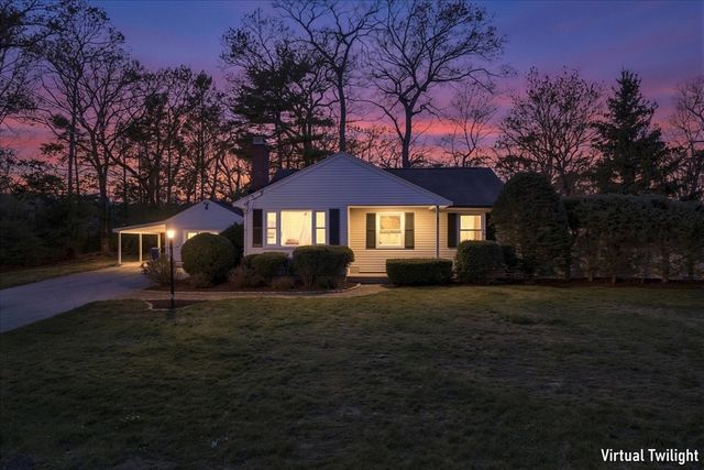 49 Greenhill Ave, Attleboro, MA 02703