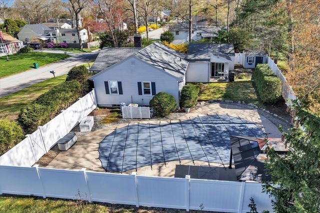 49 Greenhill Ave, Attleboro, MA 02703