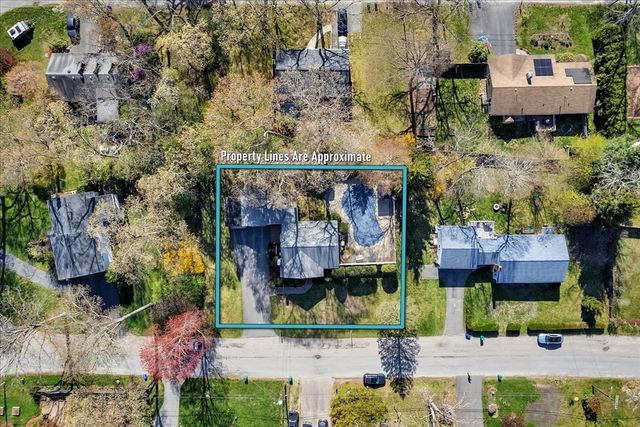 49 Greenhill Ave, Attleboro, MA 02703