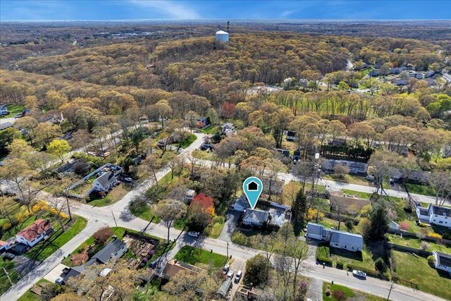 49 Greenhill Ave, Attleboro, MA 02703
