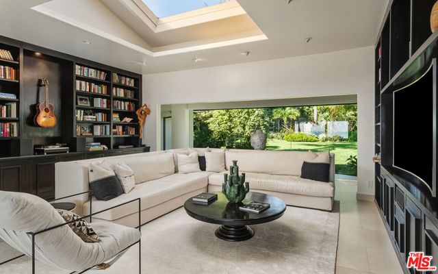 29020 Cliffside Drive, Malibu, CA 90265