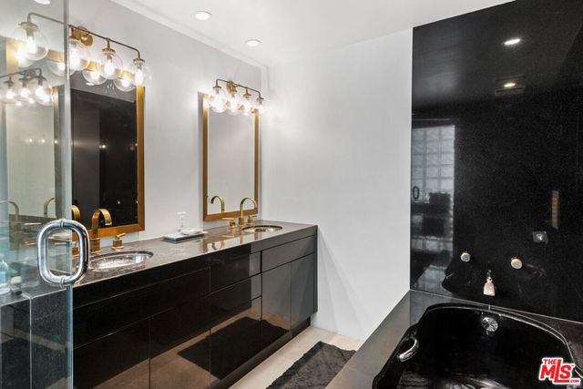 29020 Cliffside Drive, Malibu, CA 90265