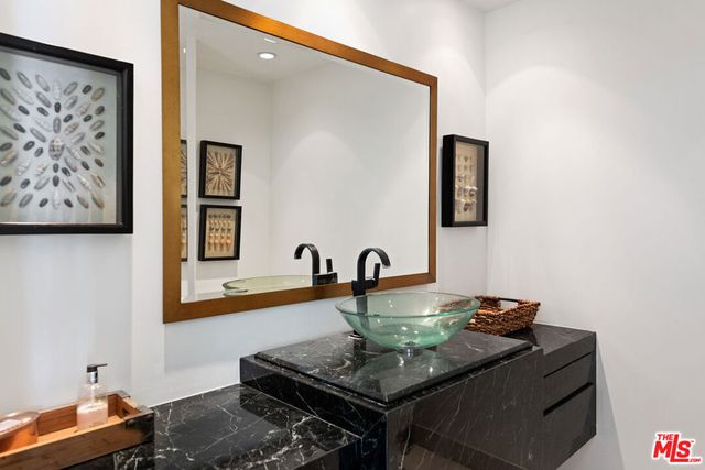 29020 Cliffside Drive, Malibu, CA 90265