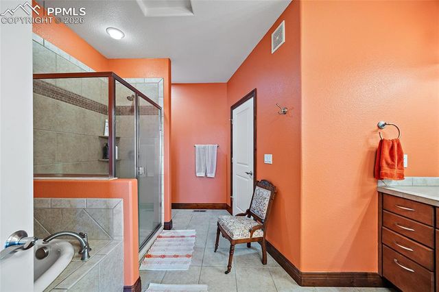 5817 Canyon Reserve Heights, Colorado Springs, CO 80919