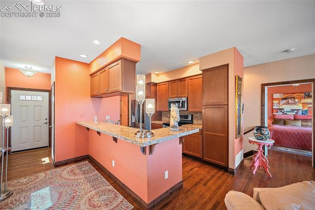 5817 Canyon Reserve Heights, Colorado Springs, CO 80919