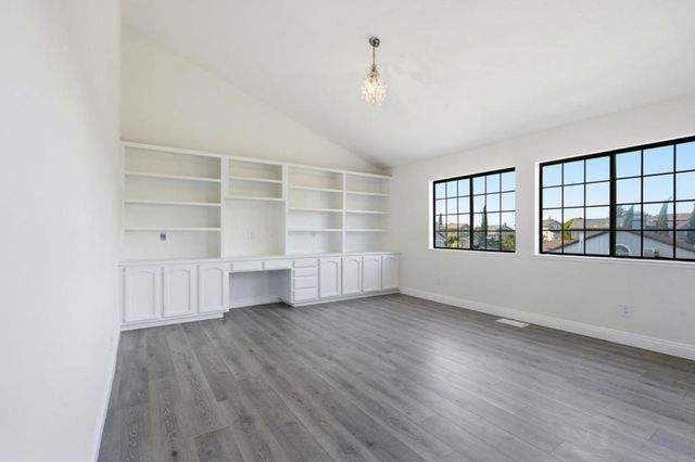 213 WELLFLEET Drive, Vallejo, CA 94591