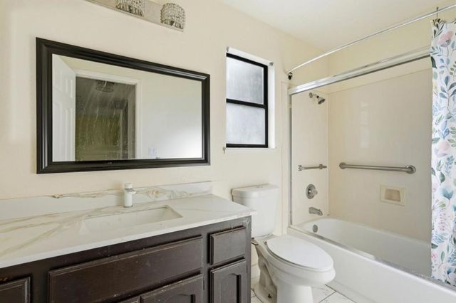 213 WELLFLEET Drive, Vallejo, CA 94591