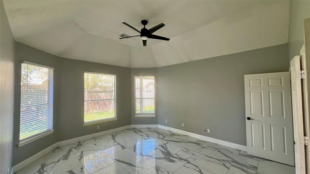 14802 Belterraza Drive, Houston, TX 77083