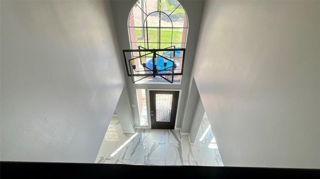 14802 Belterraza Drive, Houston, TX 77083