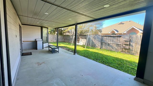 14802 Belterraza Drive, Houston, TX 77083