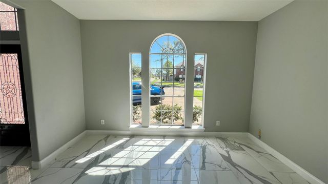 14802 Belterraza Drive, Houston, TX 77083