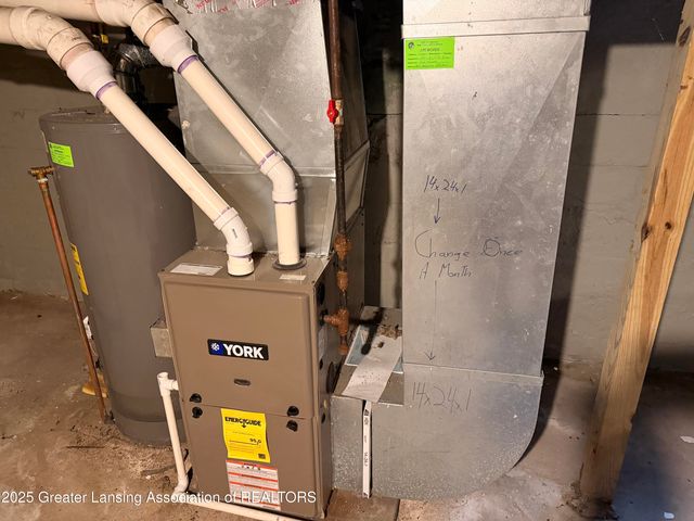 1129 N Martin Luther King Jr Boulevard, Lansing, MI 48915