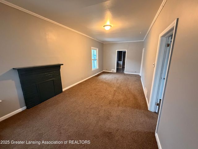 1129 N Martin Luther King Jr Boulevard, Lansing, MI 48915