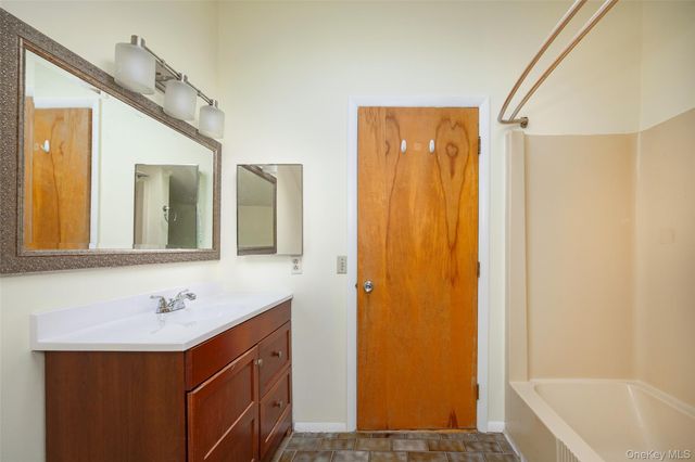 303 Freedom Road, Pleasant Valley, NY 12569