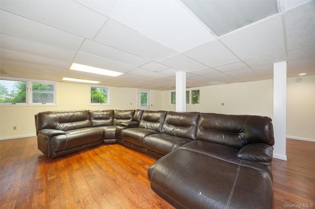 303 Freedom Road, Pleasant Valley, NY 12569