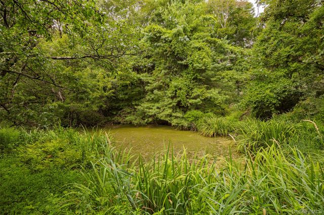 303 Freedom Road, Pleasant Valley, NY 12569