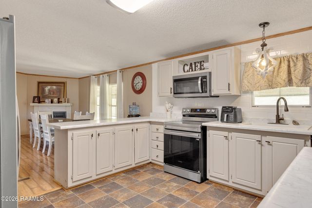 1027 Ann Drive, Arnaudville, LA 70512