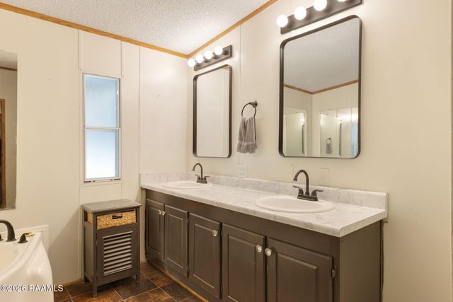 1027 Ann Drive, Arnaudville, LA 70512